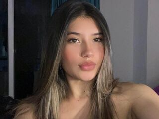 AmberBetancour's Live sex teen Profile Image